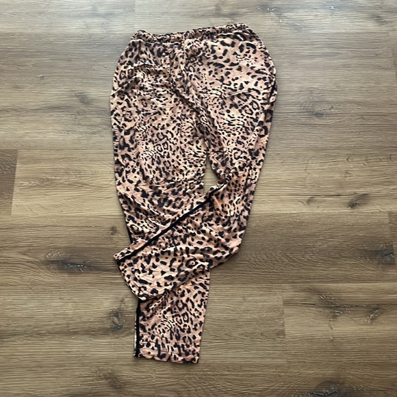 Soma Animal Print Loungewear Set - Picture 8 of 8